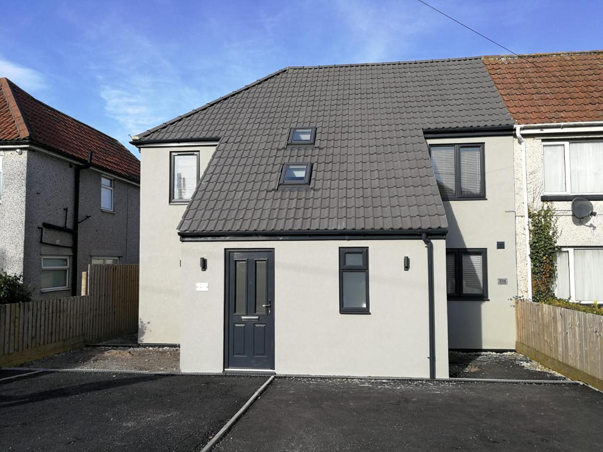 2 Bedroom Apartments In Filton By Cliftonvalley Apartments Bristol Exterior photo