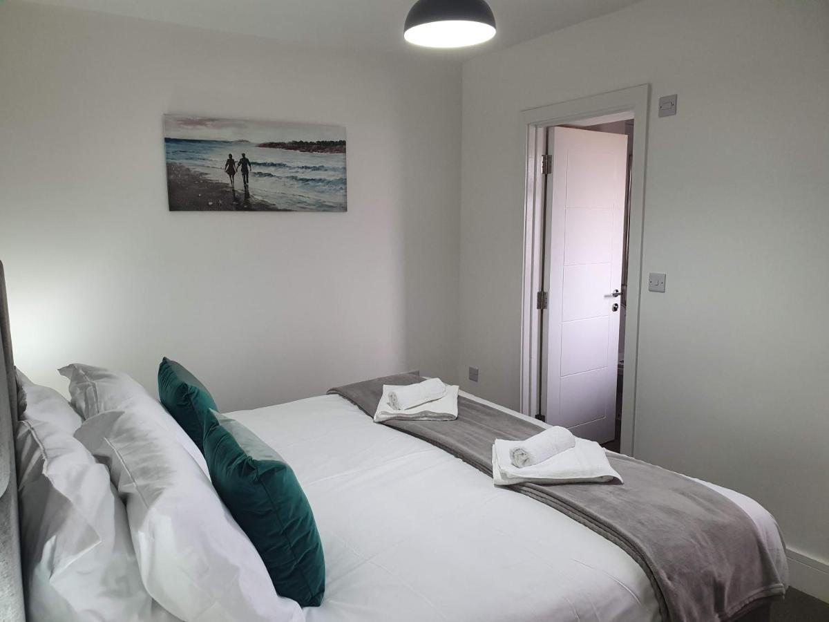 2 Bedroom Apartments In Filton By Cliftonvalley Apartments Bristol Exterior photo