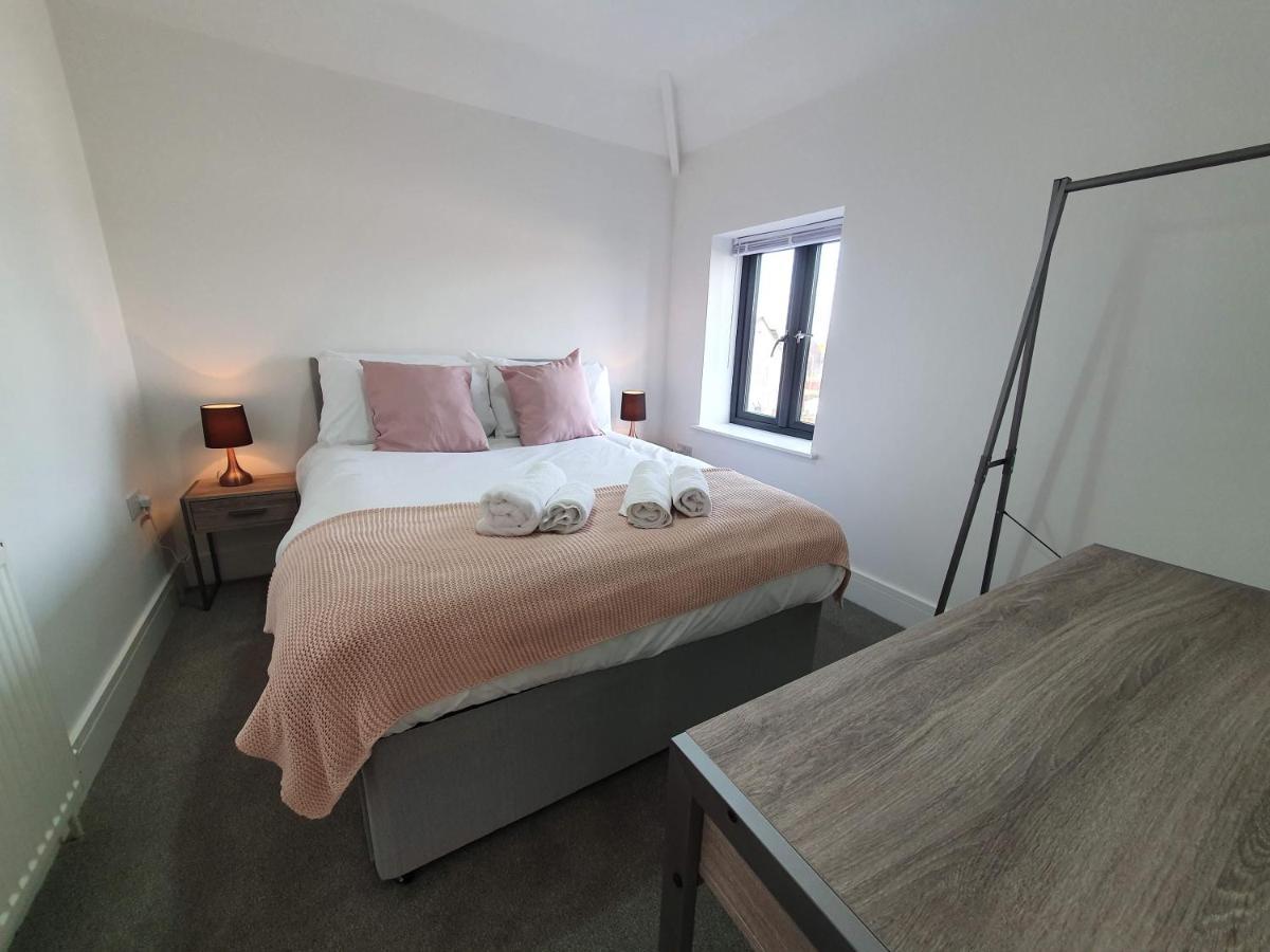 2 Bedroom Apartments In Filton By Cliftonvalley Apartments Bristol Exterior photo